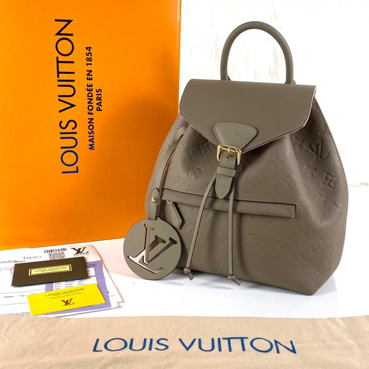 LOUİS VUİTTON MONTSOURİS EMPREİNTE PM BACKPACK VİZON